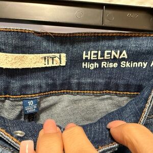 !iT Helena High Rise Skinny Jeans - Blue